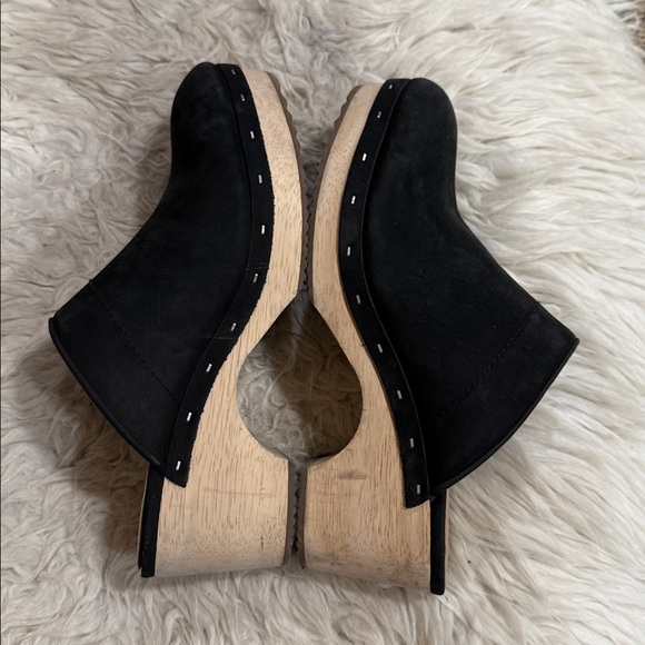 Ann Taylor Loft black suede clogs with a wooden heel and silver studs size 7.5M - Picture 4 of 9